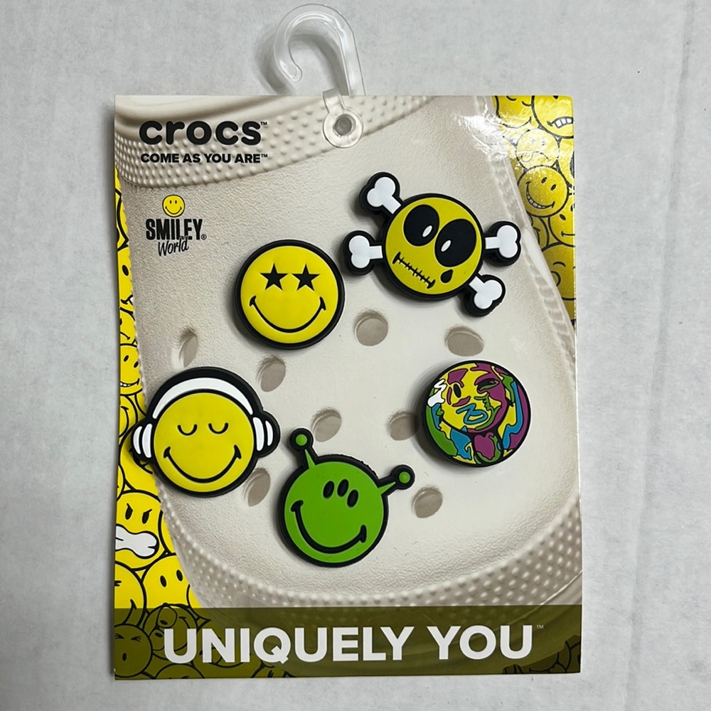 Crocs Smiley Jibbitz 5-Pack